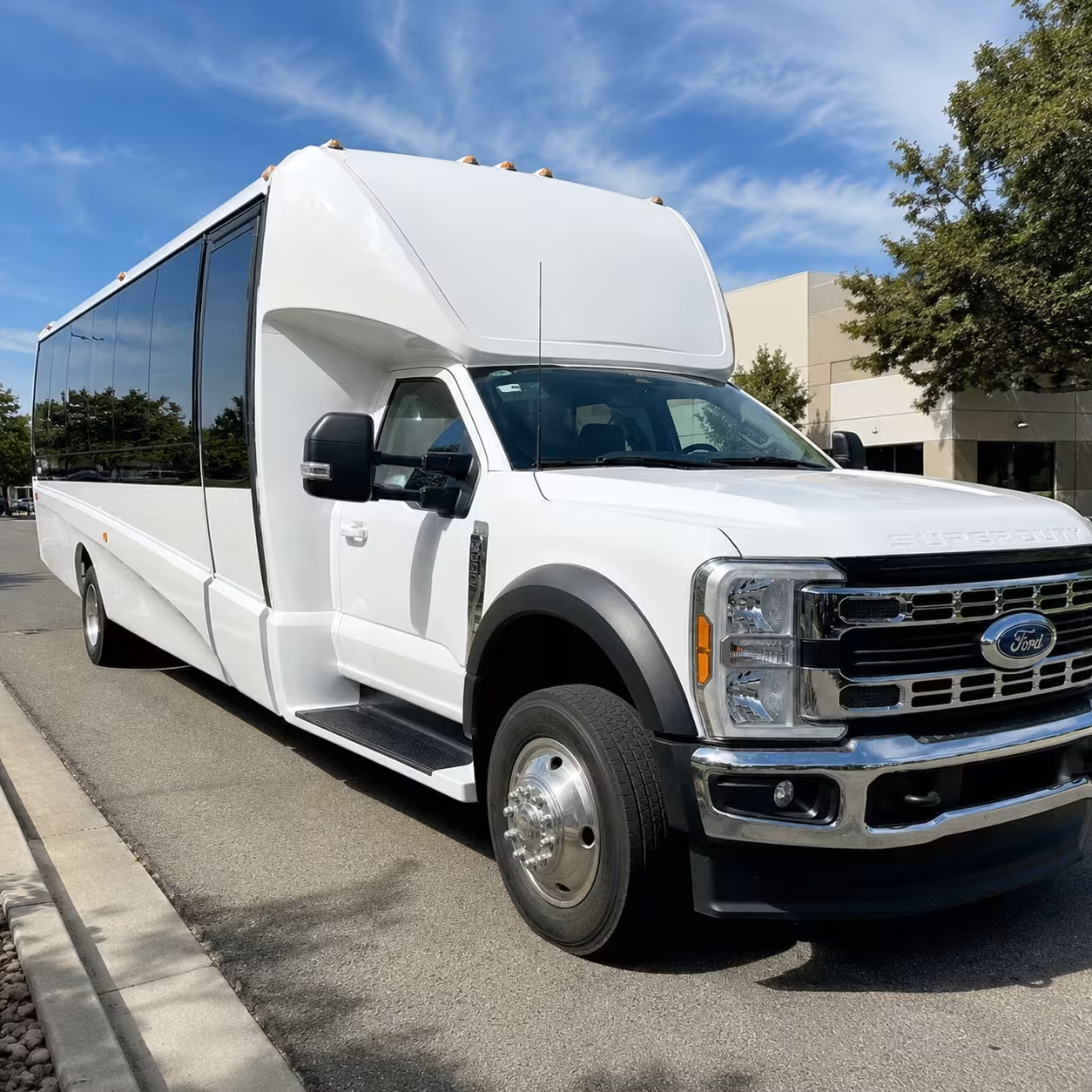 manhattan minibus rentals for radio city and the beacon theatre